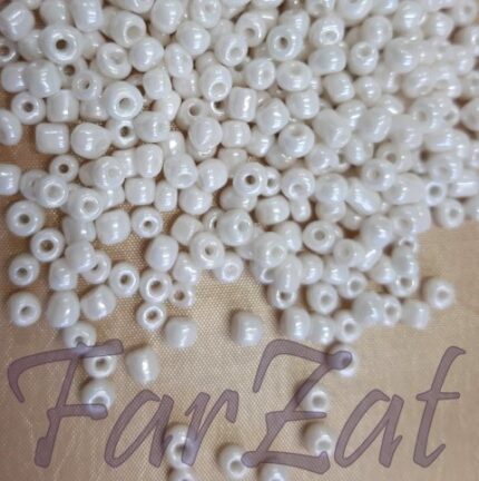 Margele nisip ivoire 4 mm cod 62