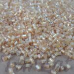 Margele tubulare bej 3 mm cod 235