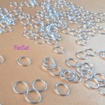 Anouri metalice argintii