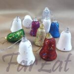 Ornament cu sclipici - clopotel
