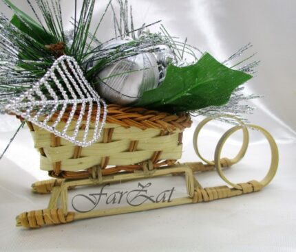 decoratiune-craciun-sanie-rachita