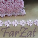 Broderie roz cu flori