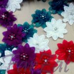 Aplicatii textile cu flori